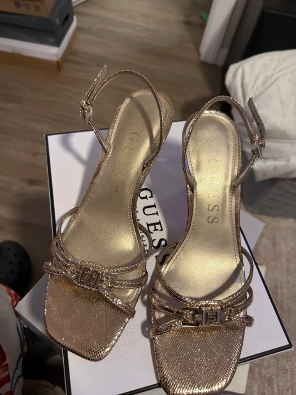 GUESS Heels